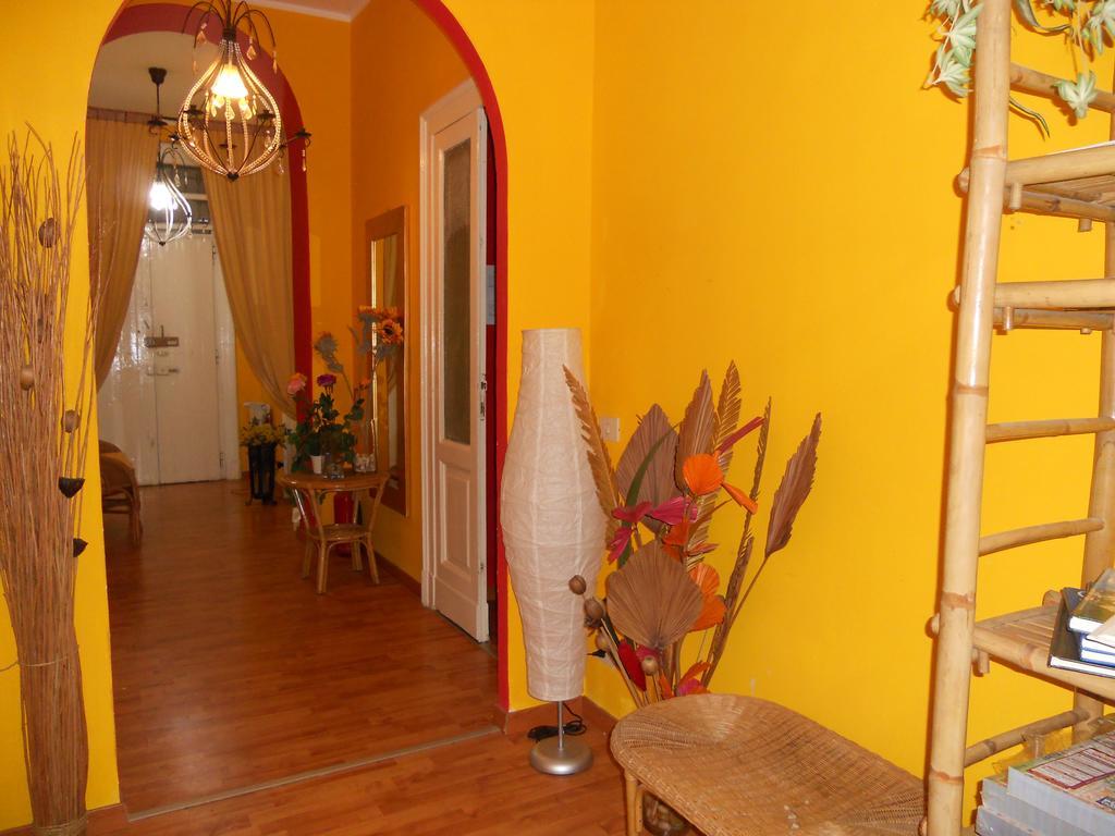 B&B Ombelico Del Mondo Roma Esterno foto